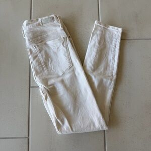 Abercrombie & Fitch Women's White Simone High Rise Super Skinny Jeans